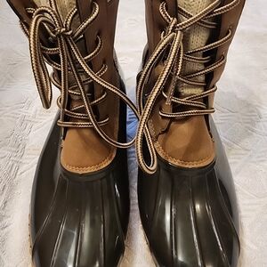 Sporto brown and Black Duck Boots